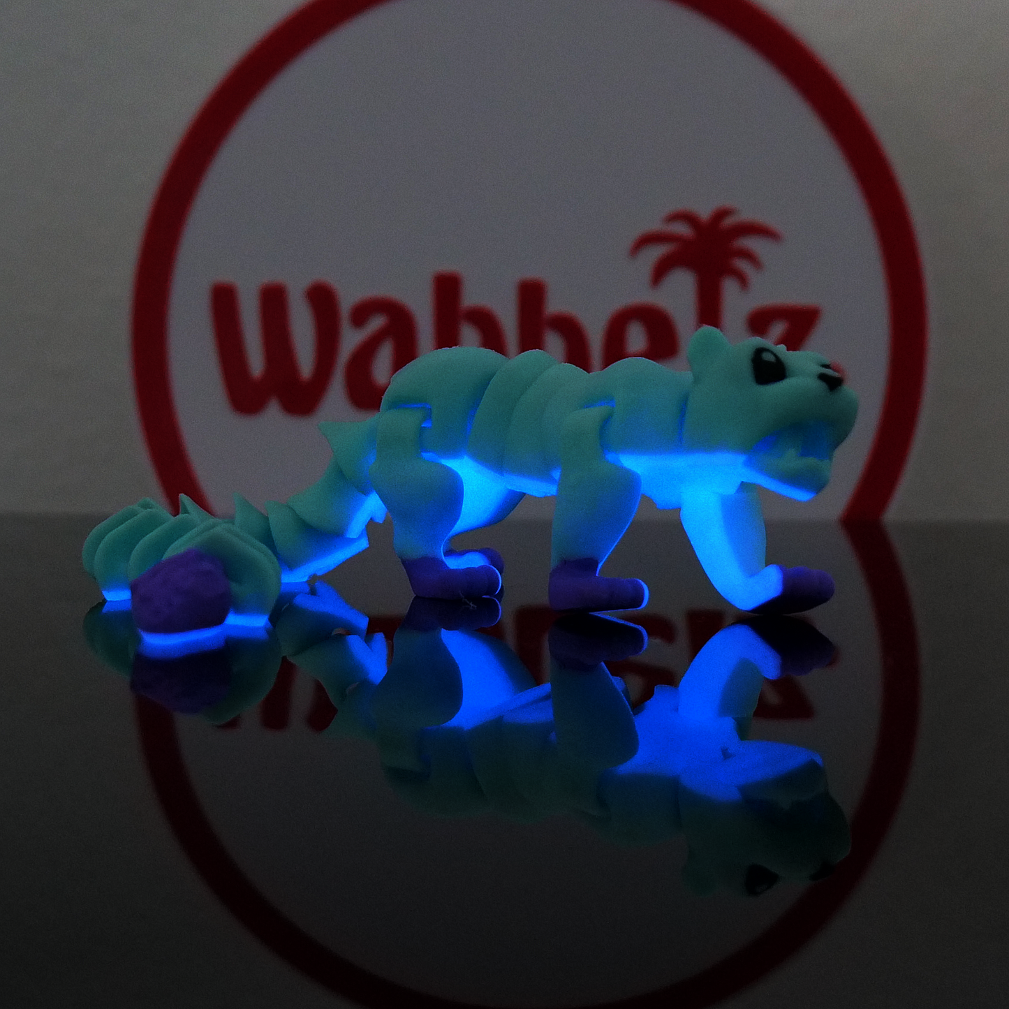 Loewin*Eisblau*Glow