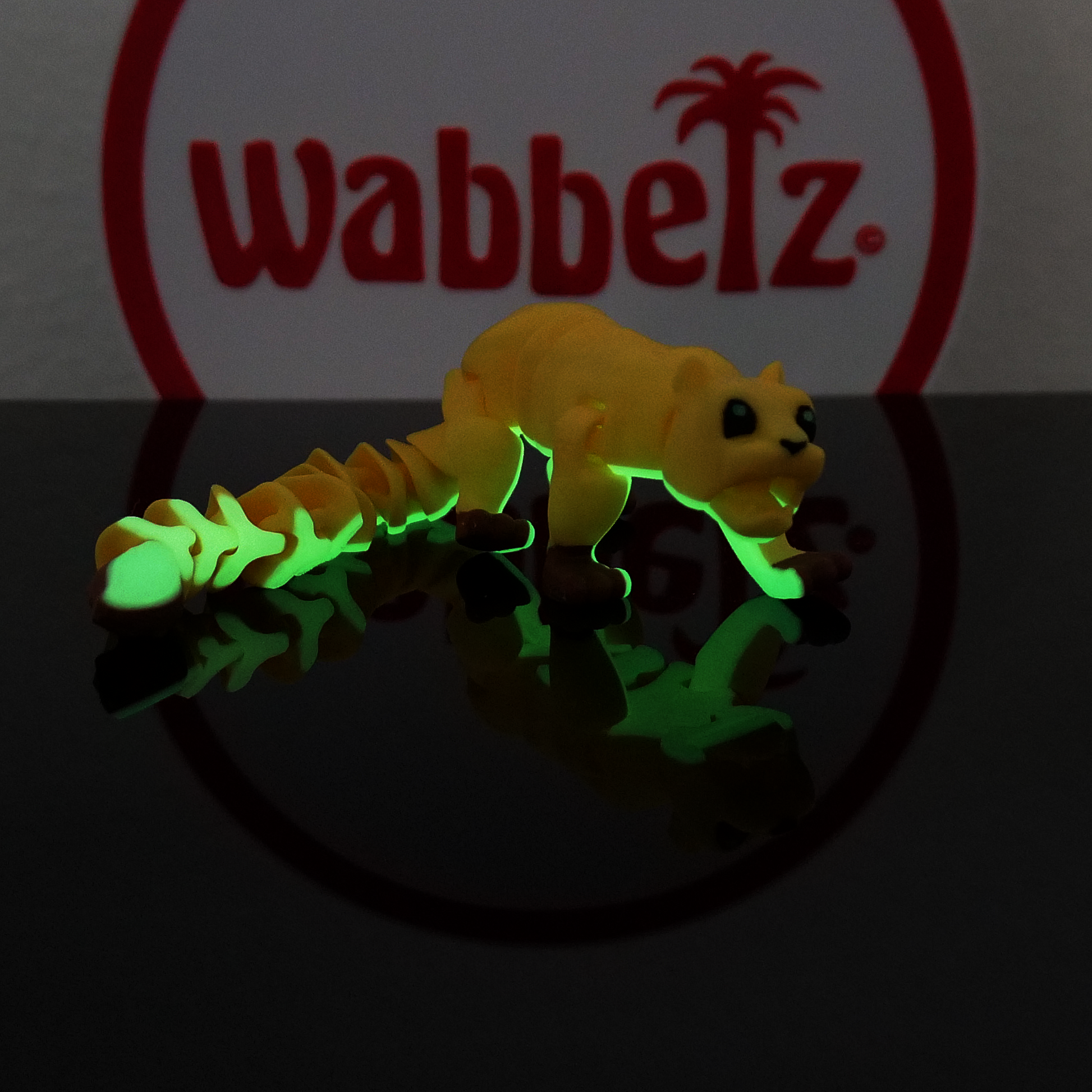 Loewin*Gelb*Glow