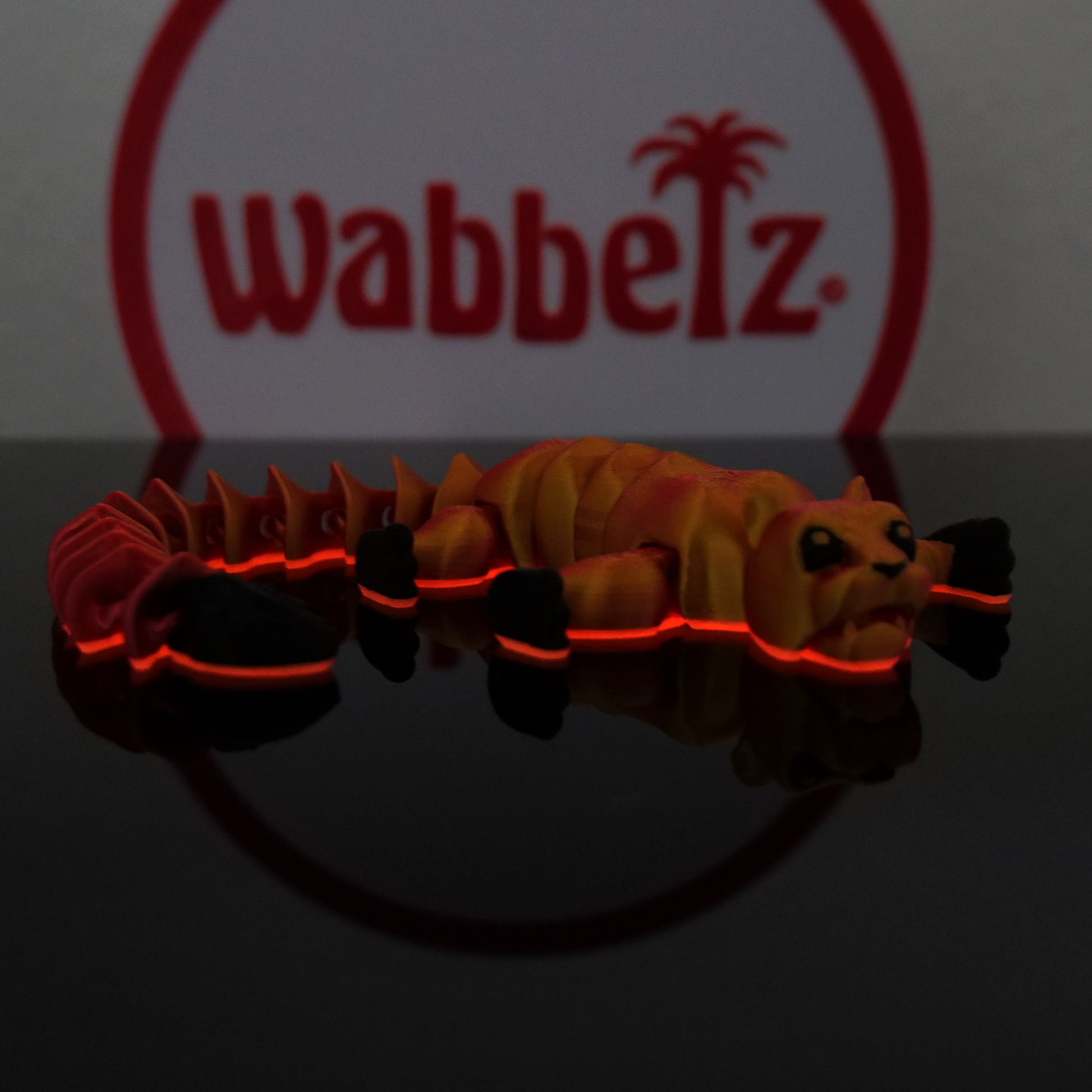Loewin*Special-Rot-Gelb*Glow*Liegend